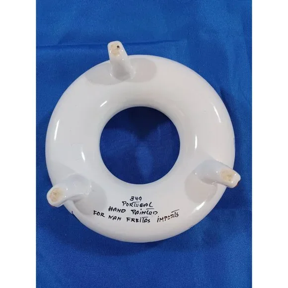 FOOTED PINK PURPLE FLORAL FLOWER RING VASE FROG POTTERY MADE IN PORTUGAL VINTAGE - Picture 5 of 6